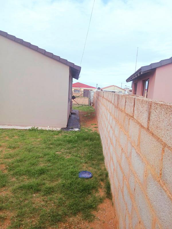 2 Bedroom Property for Sale in Motherwell Eastern Cape